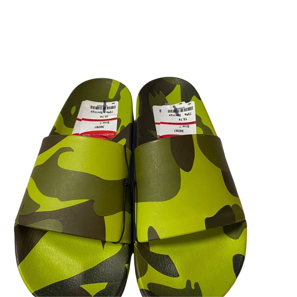 NEW Steve Madden Sofi Slide Sandal in Camo - Picture 2 of 4